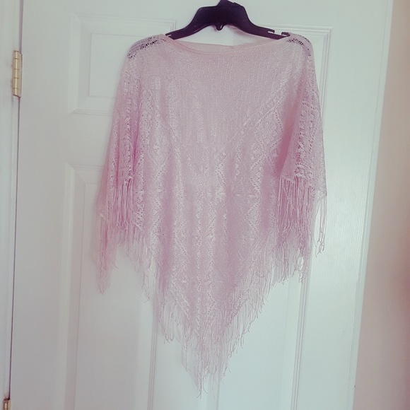 CHIC BABY PINK PONCHO - Picture 1 of 2